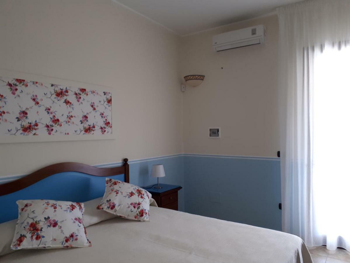 Tenuta Almatellus Torre Lapillo Extérieur photo
